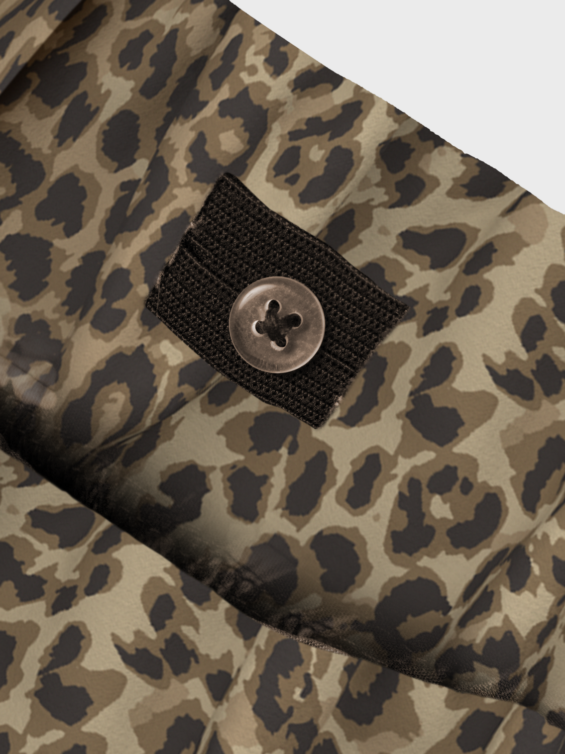 model_shot-front_full